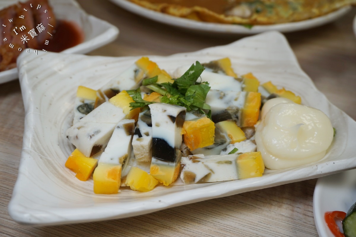 中和米粉湯｜霸王煎讓你變身鮮蚵大富翁！營業到凌晨3點、夜貓子的消夜美食