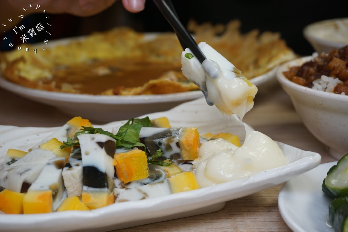 中和米粉湯｜霸王煎讓你變身鮮蚵大富翁！營業到凌晨3點、夜貓子的消夜美食