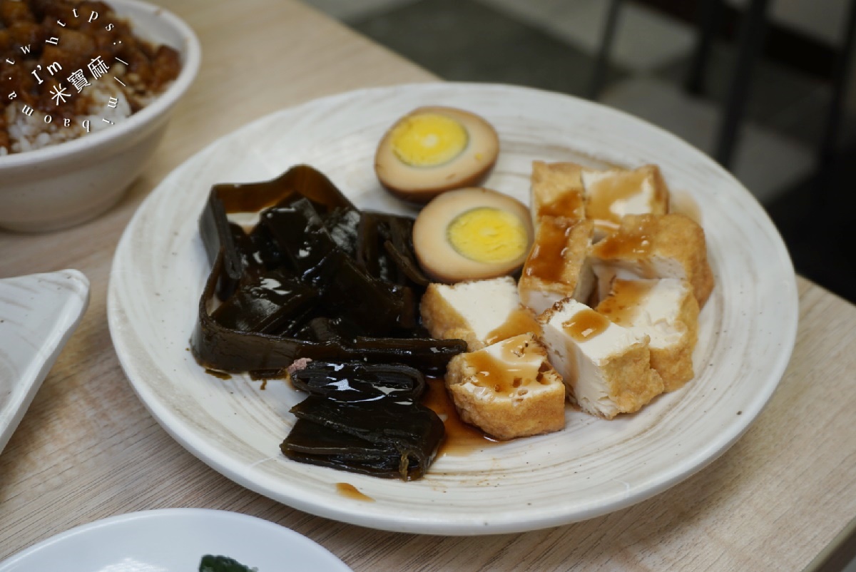 中和米粉湯｜霸王煎讓你變身鮮蚵大富翁！營業到凌晨3點、夜貓子的消夜美食