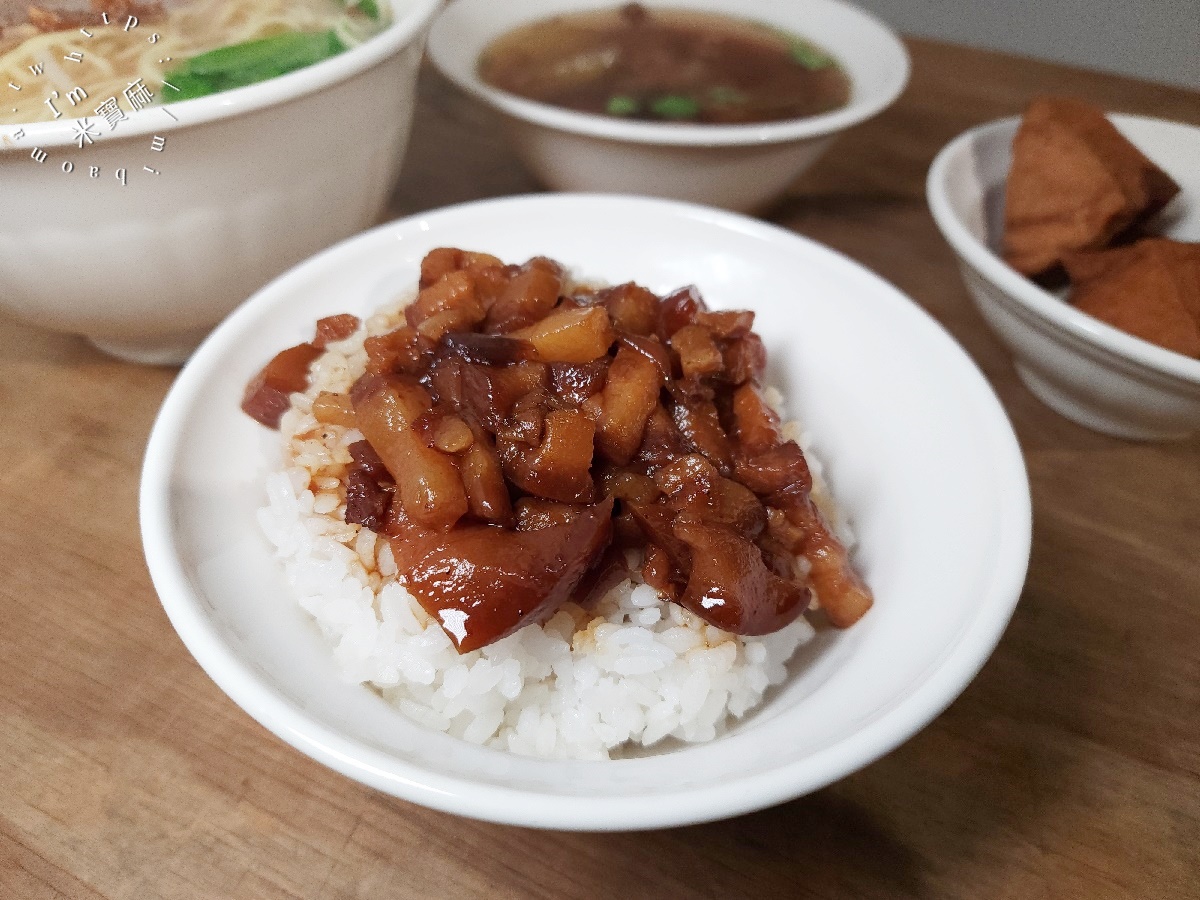 北北車魯肉飯｜台北車站美食，經典滷肉飯、排骨酥湯，平價古早味小吃推薦