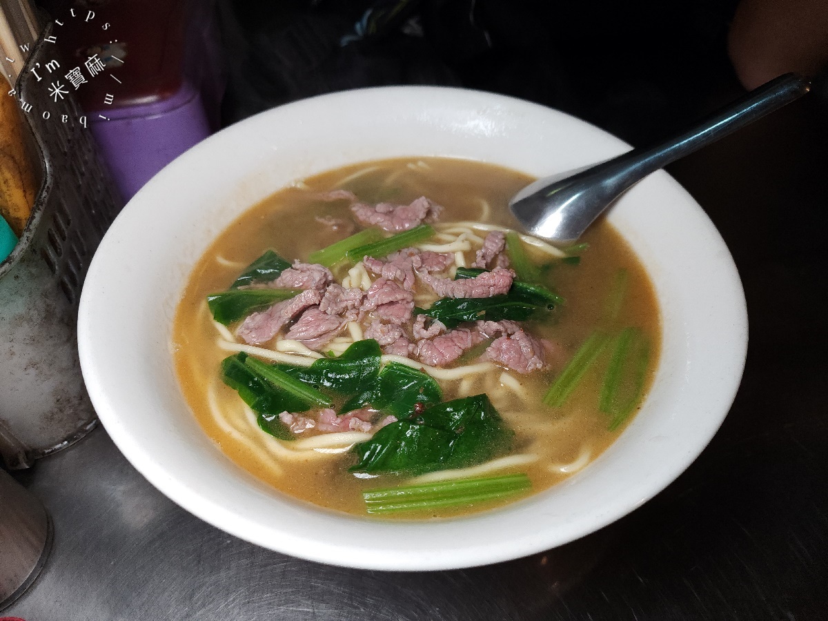 同安街周記炒牛肉｜中正區美食，台灣牛炒麵、煮麵百元銷魂好滋味！