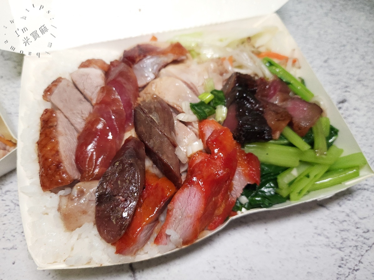 朱記燒臘便當快餐店|中和燒臘便當,份量爆棚,鴨腿銷魂!料多味美、配菜自由選 朱記燒臘便當快餐店|中和燒臘便當,份量爆棚,鴨腿銷魂!料多味美、配菜自由選
