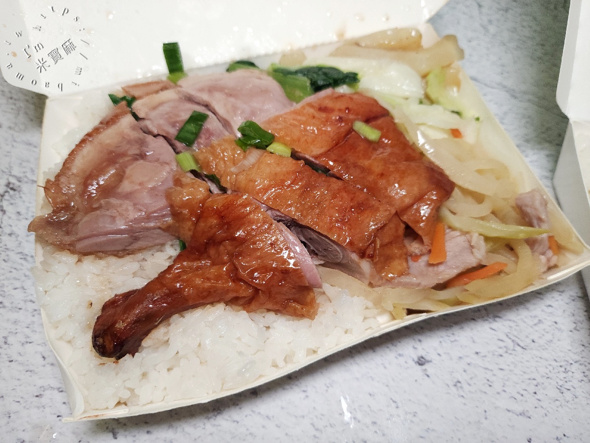 朱記燒臘便當快餐店|中和燒臘便當,份量爆棚,鴨腿銷魂!料多味美、配菜自由選 朱記燒臘便當快餐店|中和燒臘便當,份量爆棚,鴨腿銷魂!料多味美、配菜自由選