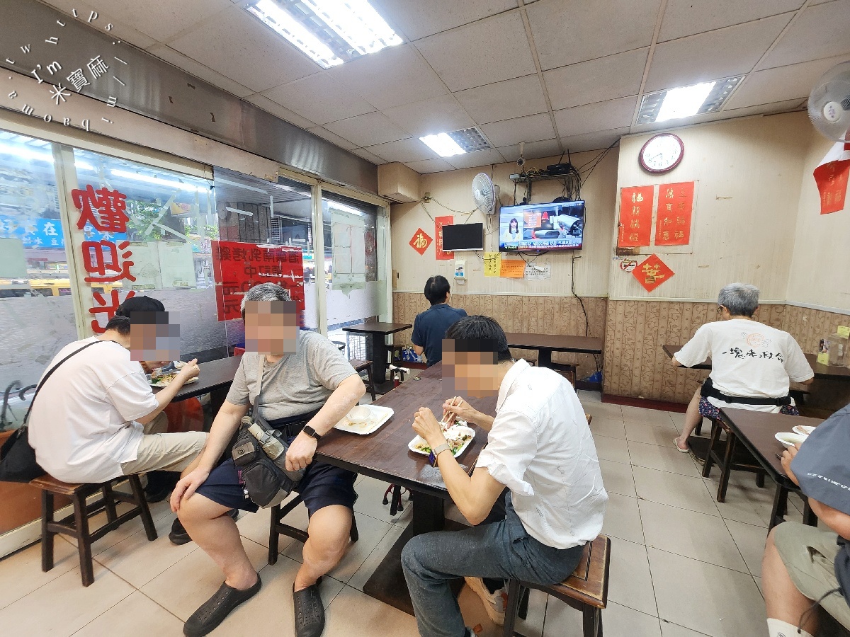 朱記燒臘便當快餐店|中和燒臘便當,份量爆棚,鴨腿銷魂!料多味美、配菜自由選 朱記燒臘便當快餐店|中和燒臘便當,份量爆棚,鴨腿銷魂!料多味美、配菜自由選