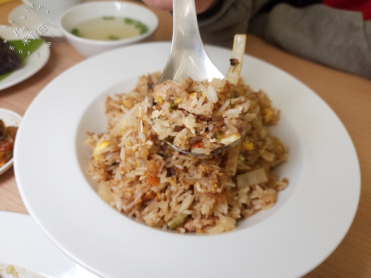 東枝 擺夷緬甸料理小吃店｜中和華新街美食，潔淨空間品味緬甸街的異國美味