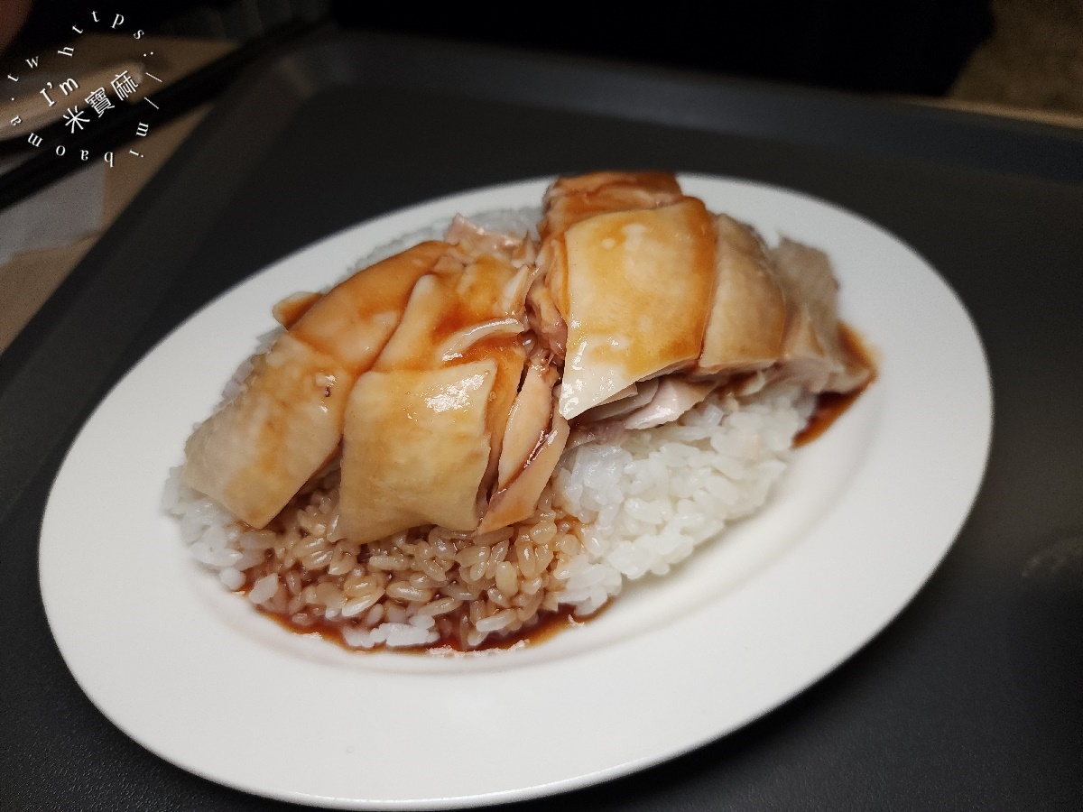 海山魯肉飯｜板橋文青風排隊美食！銷魂魯肉飯、無骨雞肉飯，一吃上癮的古早味！