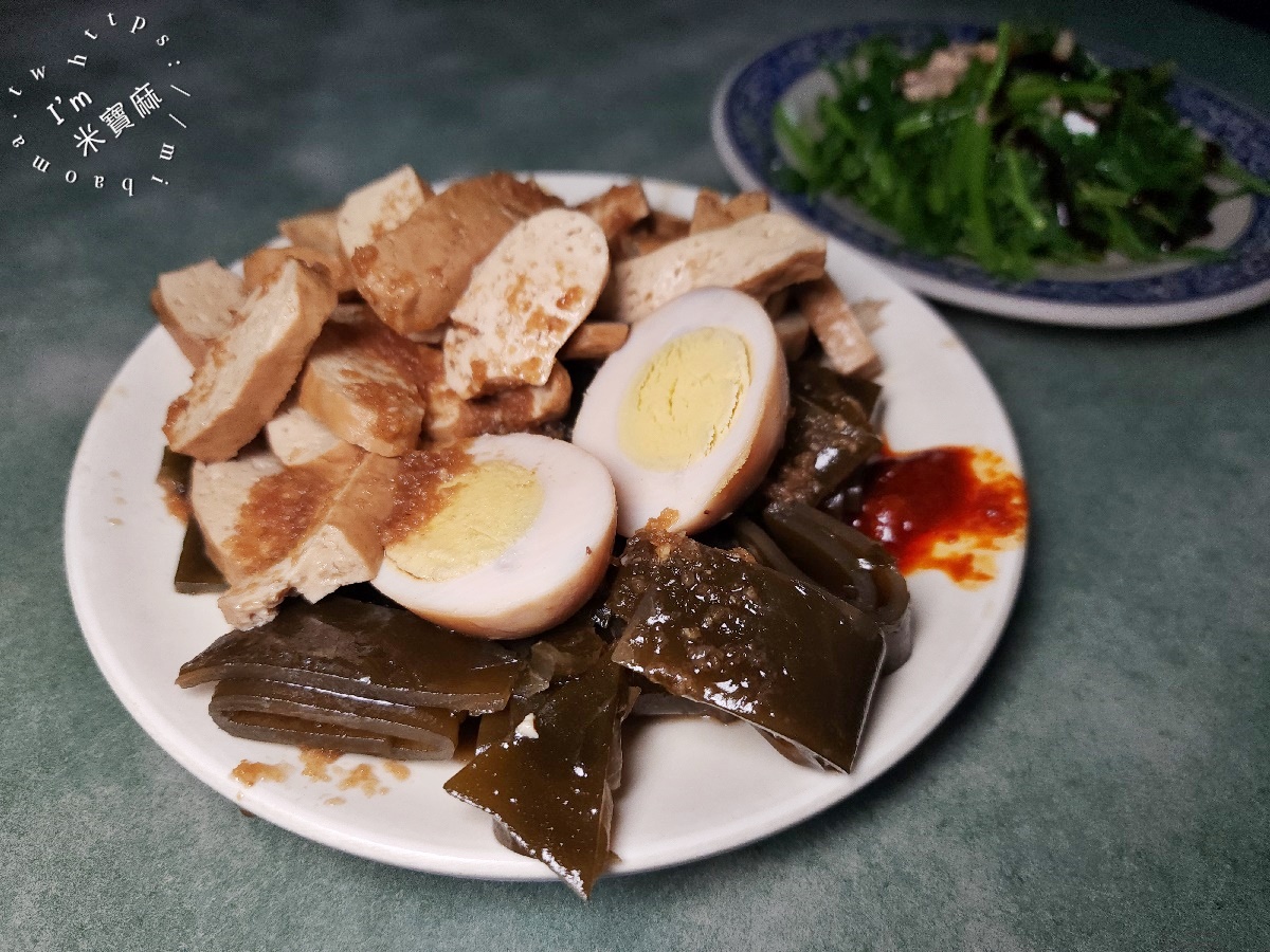 老王紅燒牛肉麵｜大安區美食，古亭站飄香40年眷村味！軟嫩牛肉＆麻醬乾麵必吃推薦