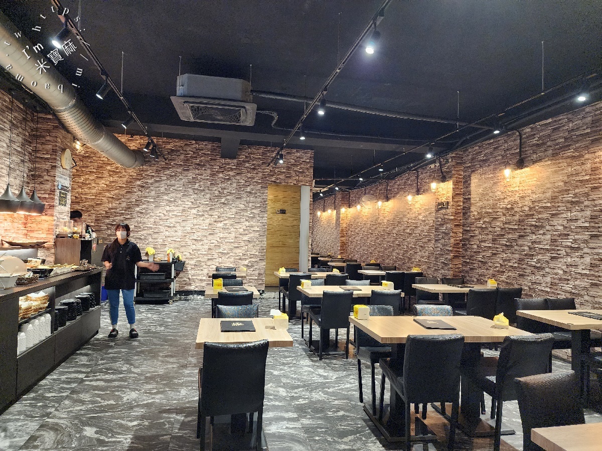 牛下來NEW STEAK｜板橋牛排自助吧吃到飽，多樣化自助吧、平價主餐，家庭聚餐新選擇