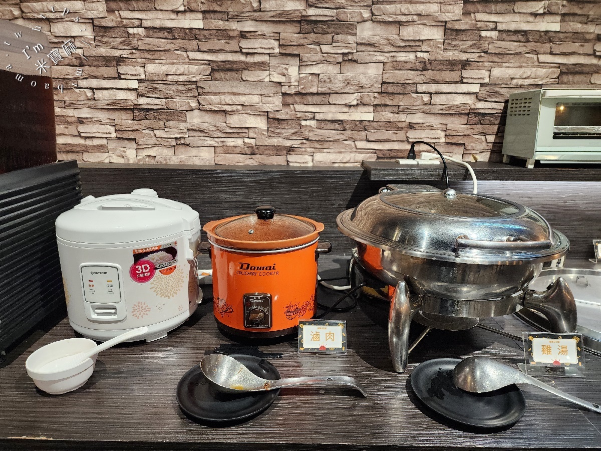 牛下來NEW STEAK｜板橋牛排自助吧吃到飽，多樣化自助吧、平價主餐，家庭聚餐新選擇