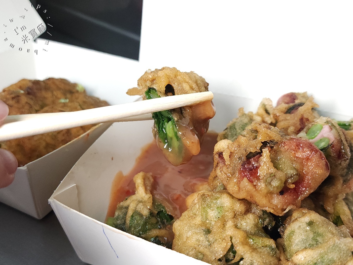 饗咬好佳蚵嗲｜南機場夜市必吃！40年老店的25種美味炸物，蚵嗲、花枝嗲、特色捲物一次滿足