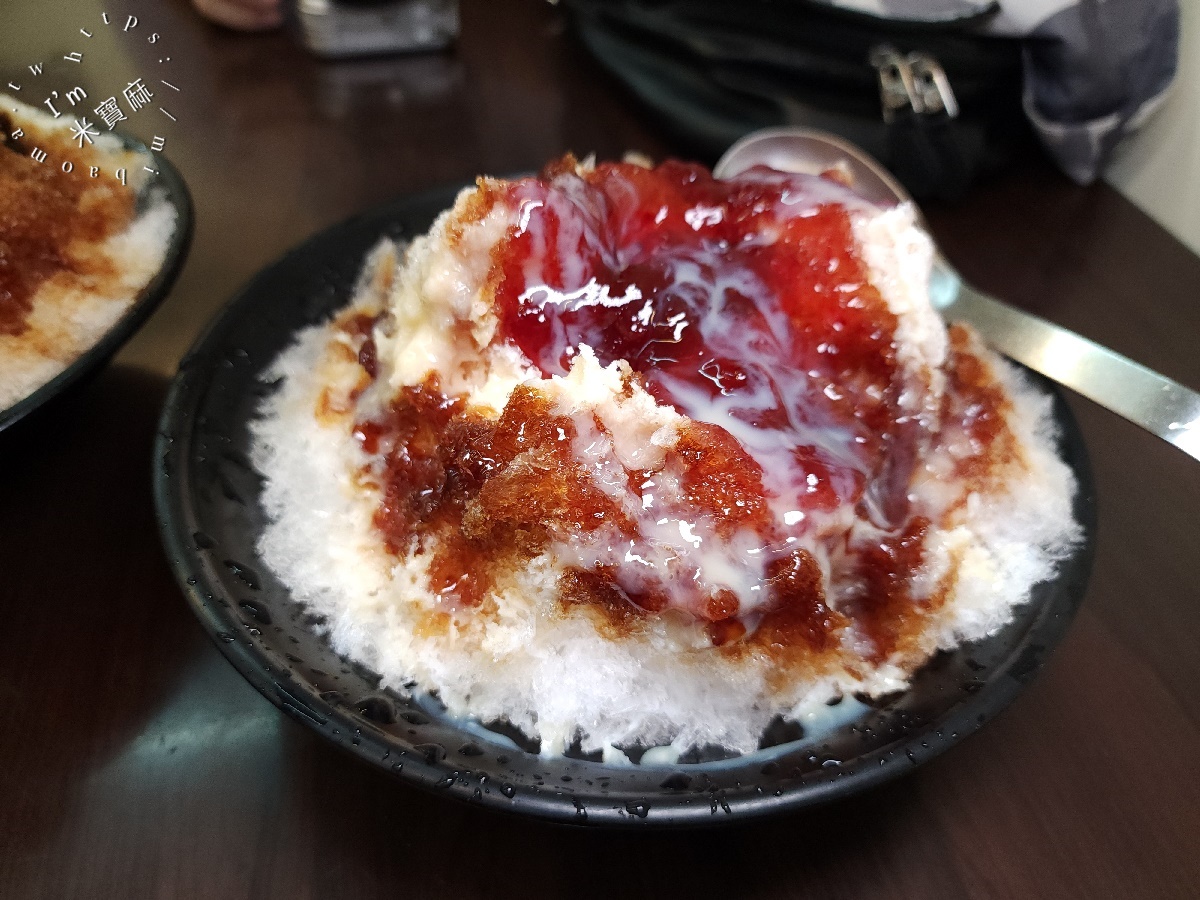 秋園｜新店美食，高CP值甜湯冰品，自炒黑糖、鮮奶茶的在地好滋味