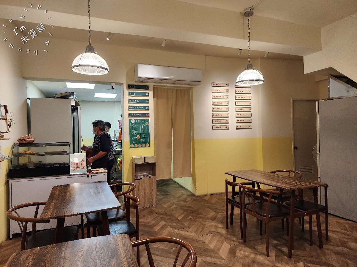 十饗炸雞炒飯｜板橋美食，酥脆雞排炒飯冷掉不油膩，大份量滿足你的胃