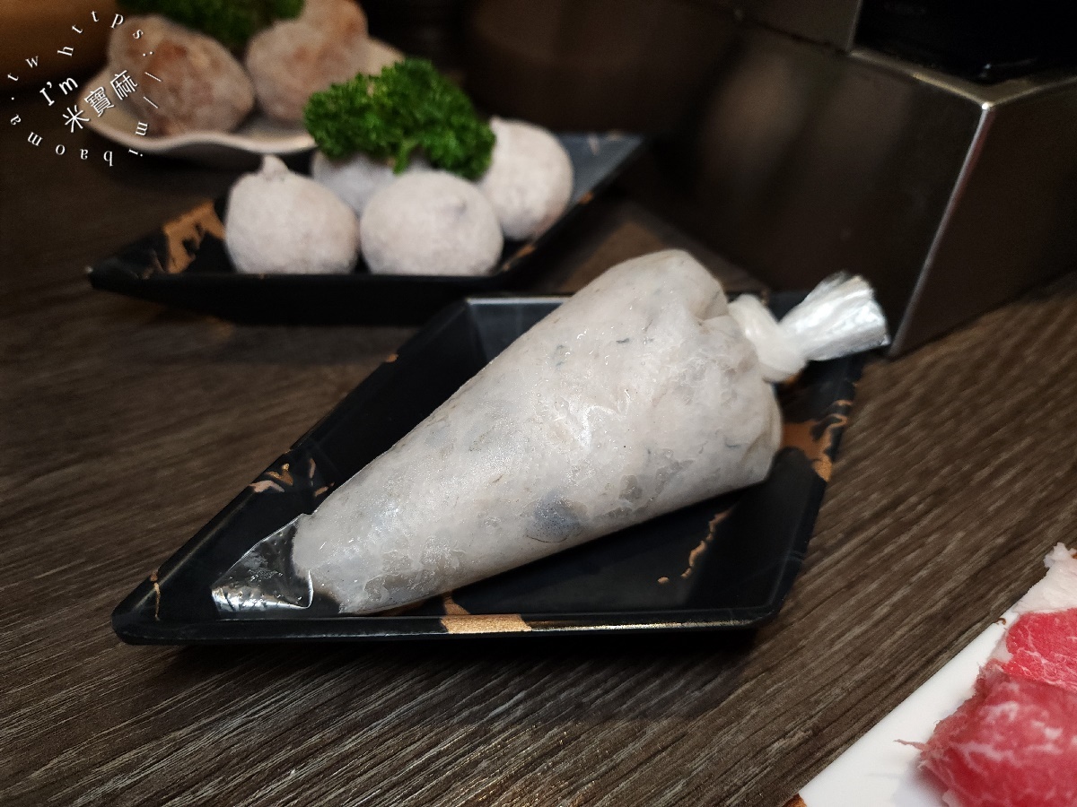 瓦法奇朵 W.麻辣BAR｜台北車站麻辣鍋新選擇！四川風味火鍋、聚餐包廂與壽星優惠全攻略