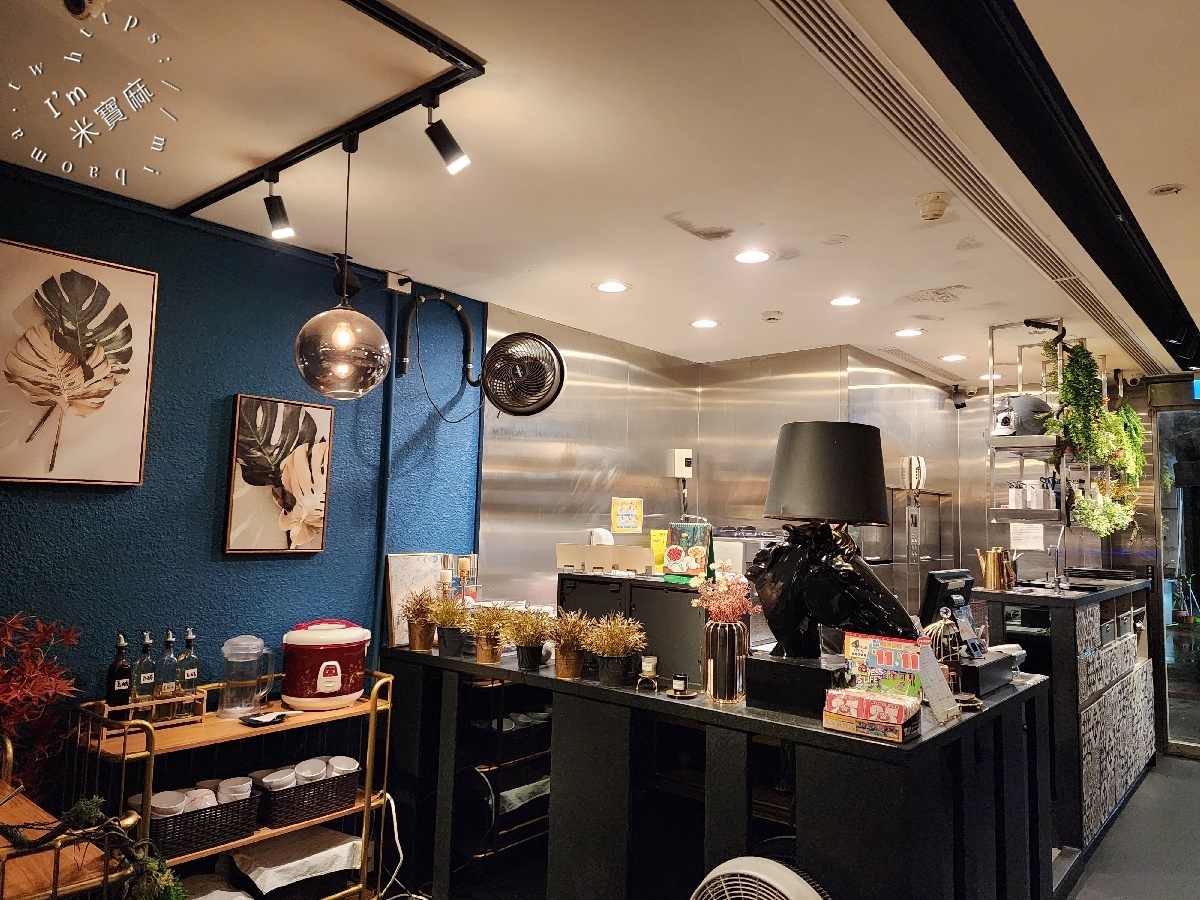 瓦法奇朵 W.麻辣BAR｜台北車站麻辣鍋新選擇！四川風味火鍋、聚餐包廂與壽星優惠全攻略