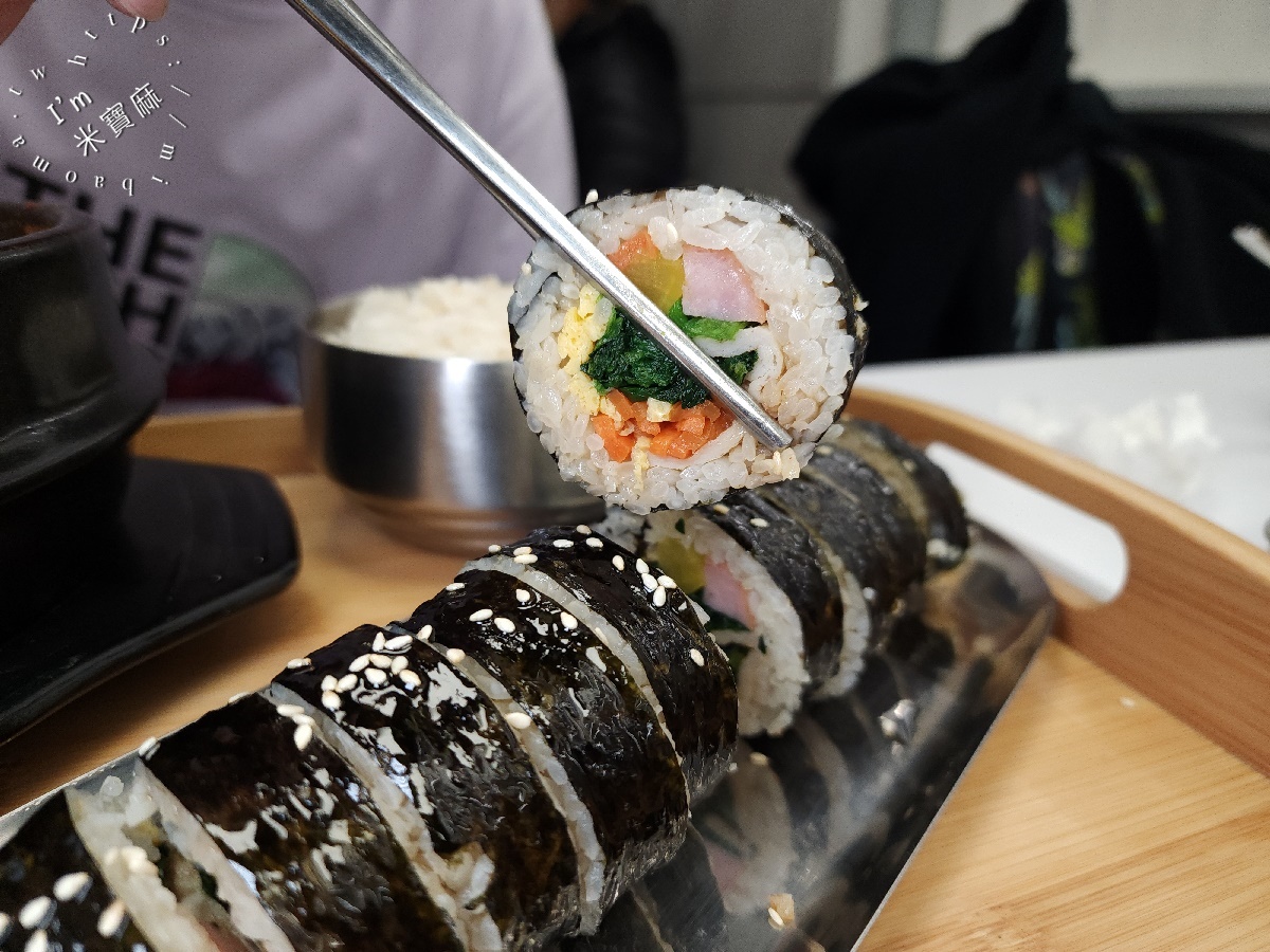 小韓室 韓食 飯捲專賣｜永和美食，飯捲拌飯鍋物，永和韓式料理CP值首選！內用還能無限續小菜！
