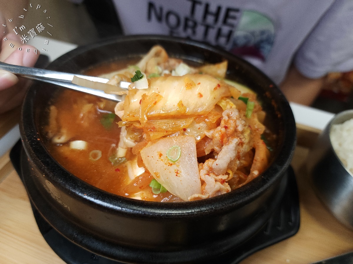 小韓室 韓食 飯捲專賣｜永和美食，飯捲拌飯鍋物，永和韓式料理CP值首選！內用還能無限續小菜！