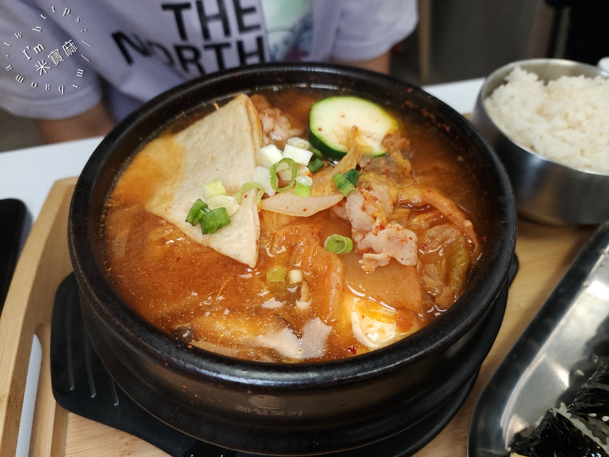 小韓室 韓食 飯捲專賣｜永和美食，飯捲拌飯鍋物，永和韓式料理CP值首選！內用還能無限續小菜！