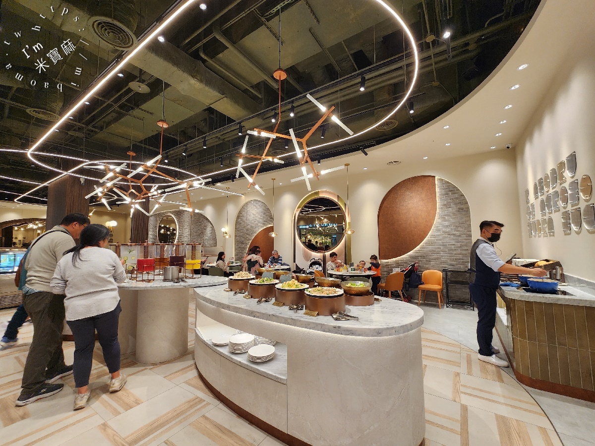 朵頤牛排 新莊宏匯店｜新莊牛排自助吧吃到飽，精緻排餐x豐盛自助吧，饗宴體驗全解析！