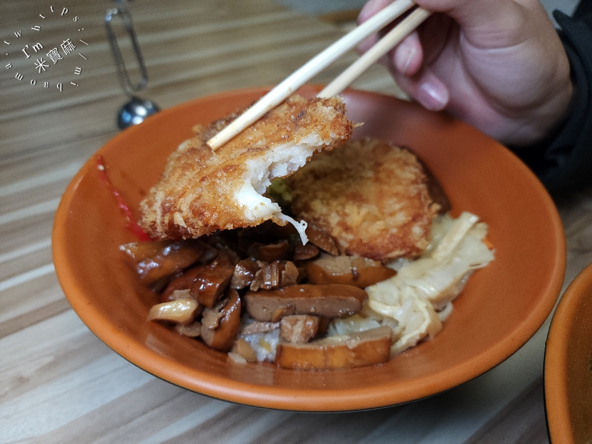 胡家廟口排骨飯|土城美食,晚來吃不到!青雲路銷魂排骨便當,在地人激推的秒殺美食 胡家廟口排骨飯|土城美食,晚來吃不到!青雲路銷魂排骨便當,在地人激推的秒殺美食