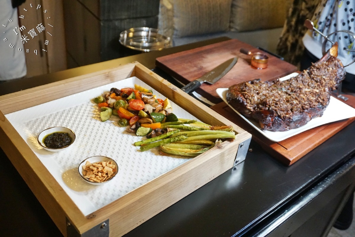 粵亮廣式料理｜南港六福萬怡酒店：台北頂級粵菜餐廳推薦，必吃烤鴨、龍蝦湯與創意料理！