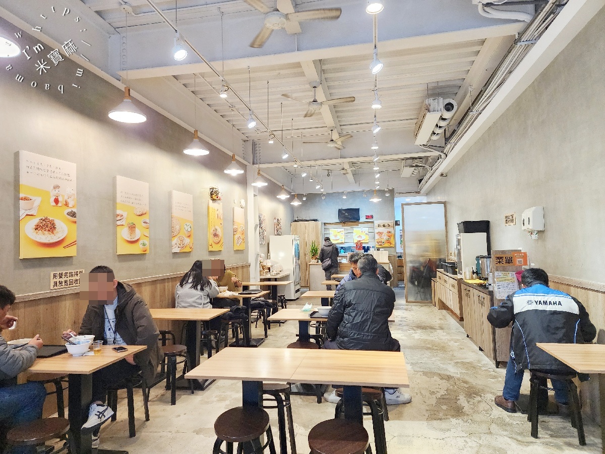 新誠好食 竹北店|竹北美食推薦!高鐵站旁文青風小吃,必吃古早味米糕、手工水晶餃與滷味 新誠好食 竹北店|竹北美食推薦!高鐵站旁文青風小吃,必吃古早味米糕、手工水晶餃與滷味