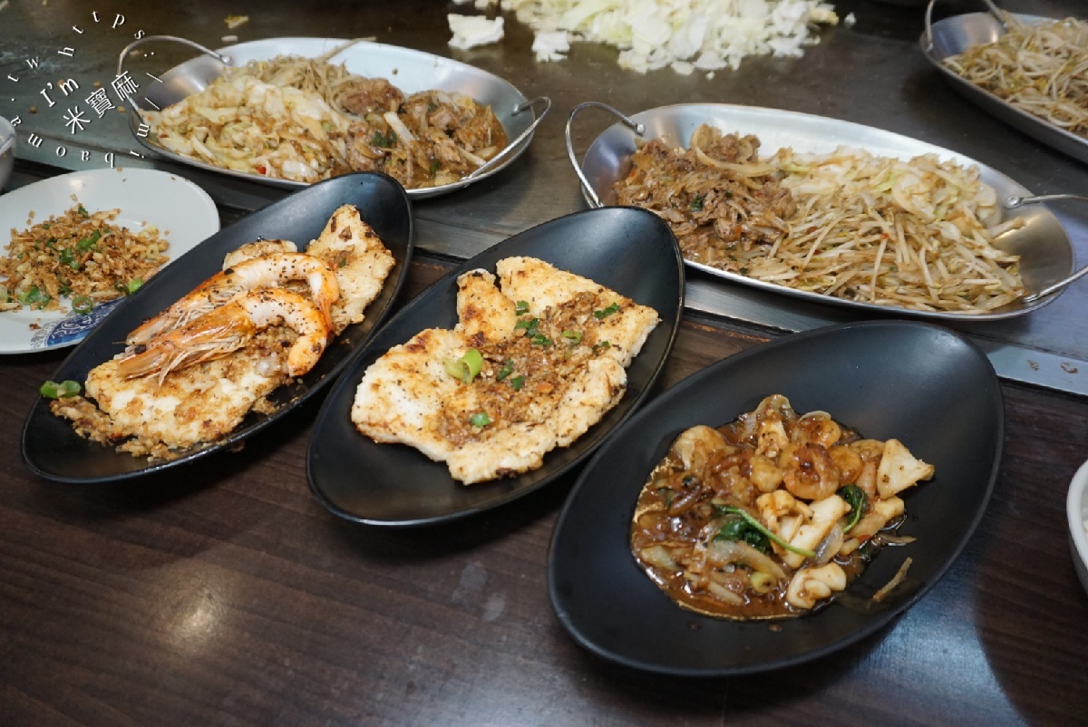 自強鐵板燒 自強店｜三重鐵板燒，40年老店澎湃海陸特餐，白飯湯品冰飲無限續用，三重國小站聚餐首選！