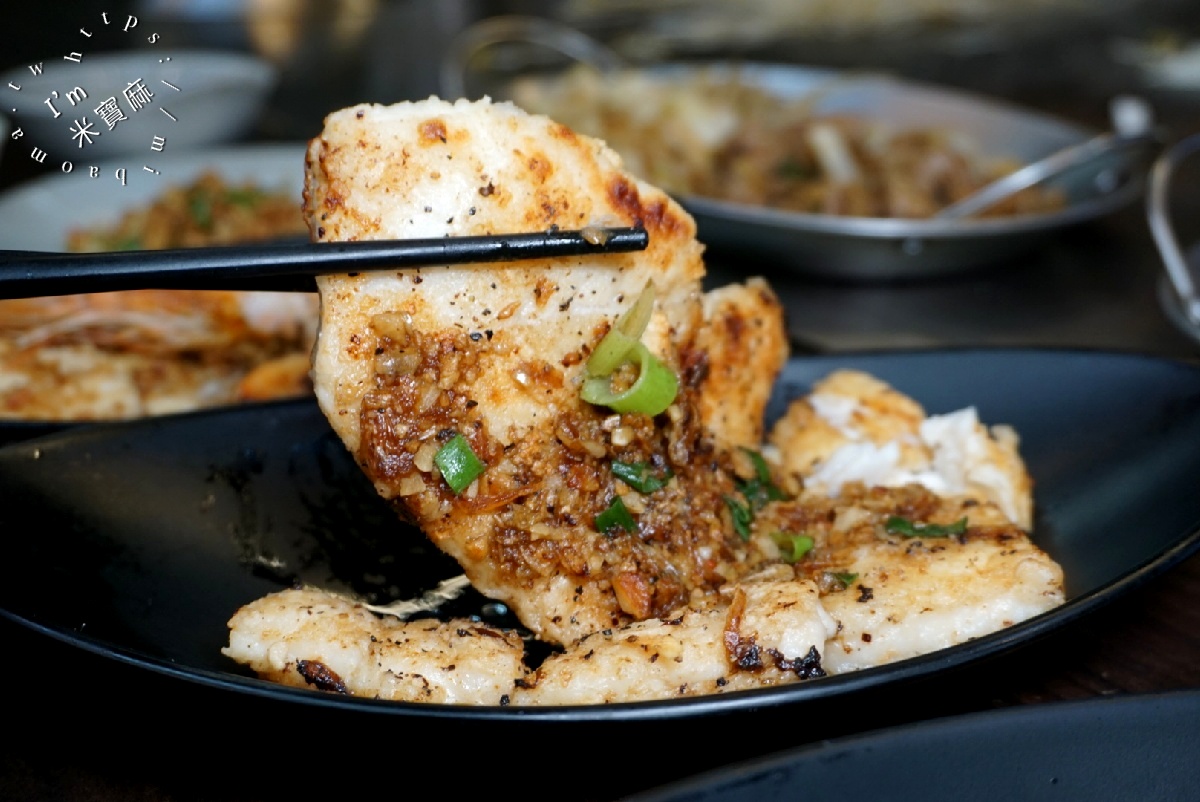 自強鐵板燒 自強店｜三重鐵板燒，40年老店澎湃海陸特餐，白飯湯品冰飲無限續用，三重國小站聚餐首選！