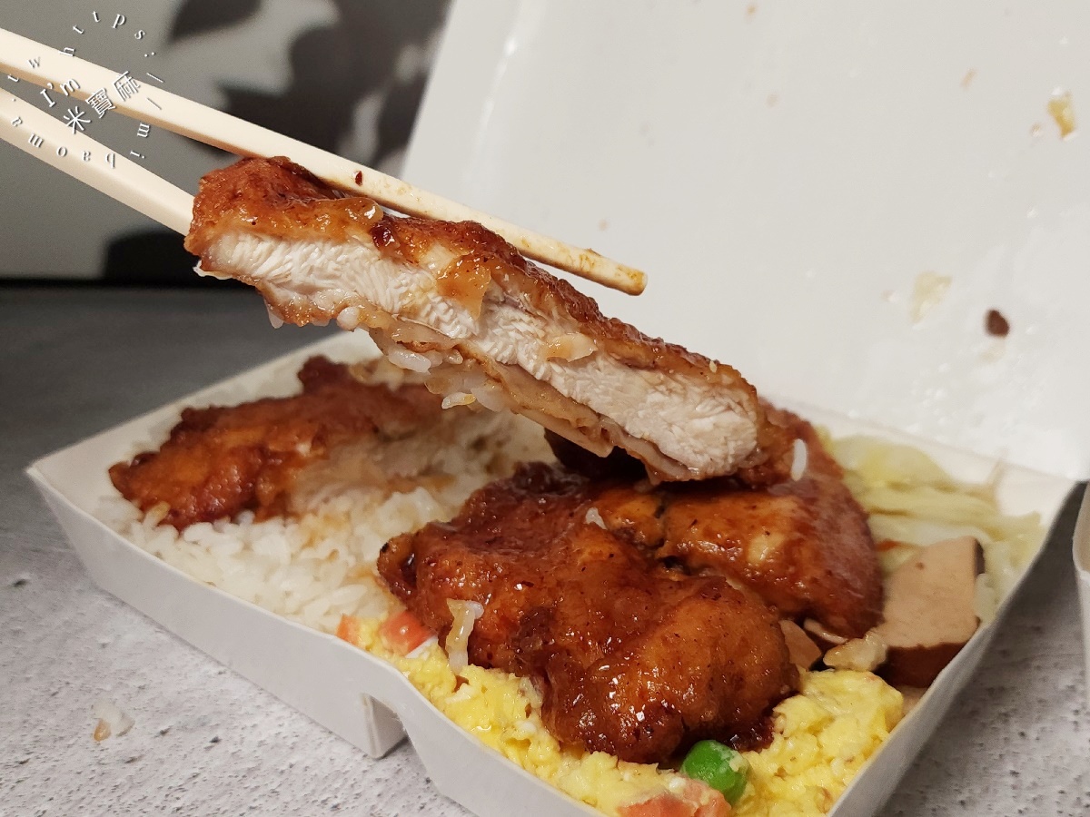 鑫吉野烤肉飯｜興南夜市美食，周邊平價美食，烤肉飯、香酥排骨飯CP值破表必吃