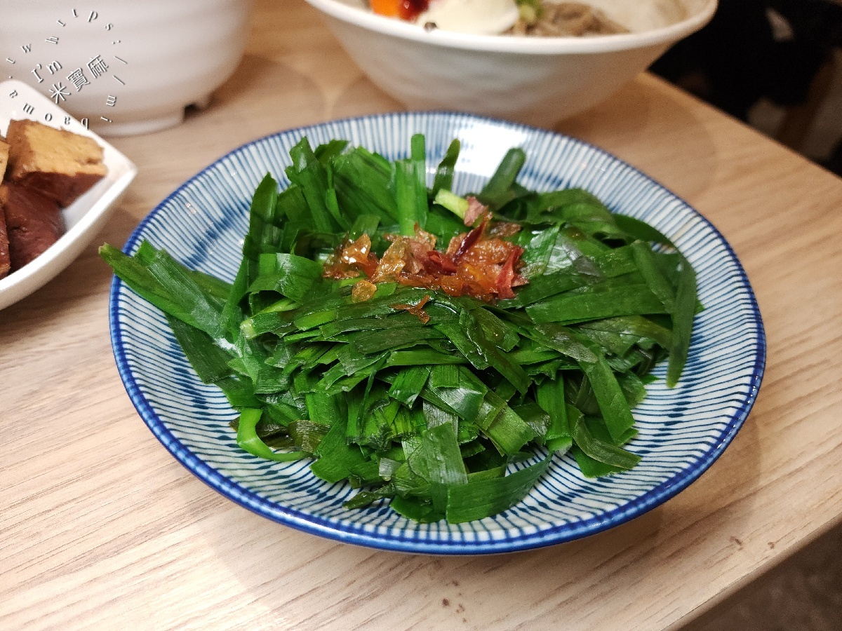 源慶鮮蚵｜台北車站美食，必點乾拌鮮蚵、免費續湯，老饕都愛的巷弄美味