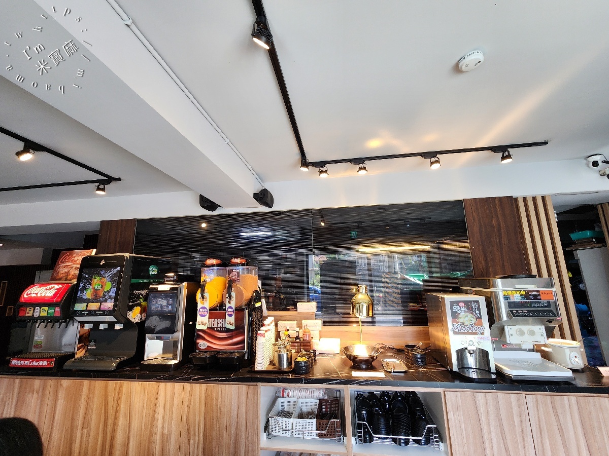 炙り庵steak 牛排 台北師大店|大安區高CP值排餐,自助吧無限享、免服務費攻略 炙り庵steak 牛排 台北師大店|大安區高CP值排餐,自助吧無限享、免服務費攻略