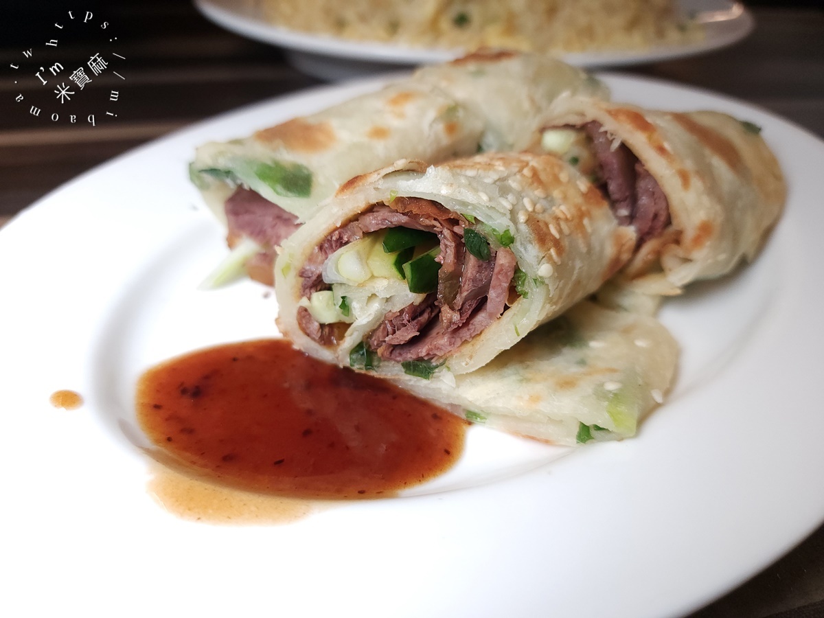 佰樹食堂|永和美食,智光商工旁排隊名店,必吃人氣炒飯、鮮肉蒸餃與特色捲餅 佰樹食堂|永和美食,智光商工旁排隊名店,必吃人氣炒飯、鮮肉蒸餃與特色捲餅