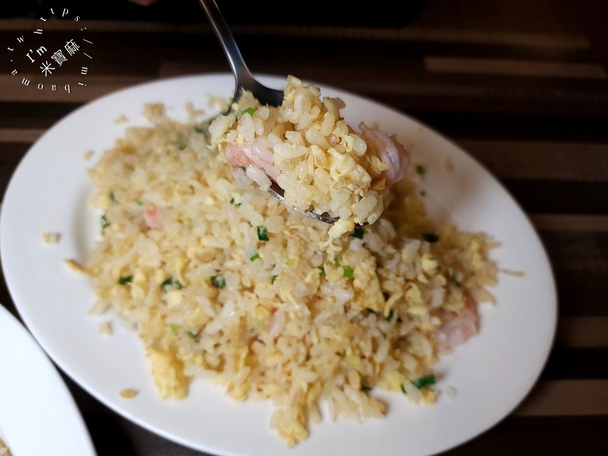 佰樹食堂|永和美食,智光商工旁排隊名店,必吃人氣炒飯、鮮肉蒸餃與特色捲餅 佰樹食堂|永和美食,智光商工旁排隊名店,必吃人氣炒飯、鮮肉蒸餃與特色捲餅