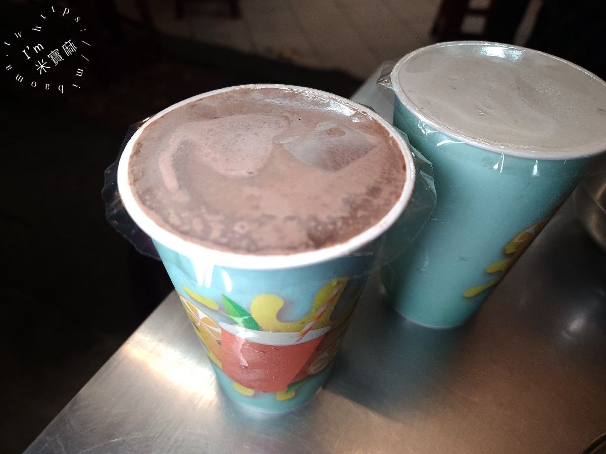 不可不喝奶昔屋｜樂華夜市美食，網評普通卻排爆？這杯現打奶昔真的必喝嗎？