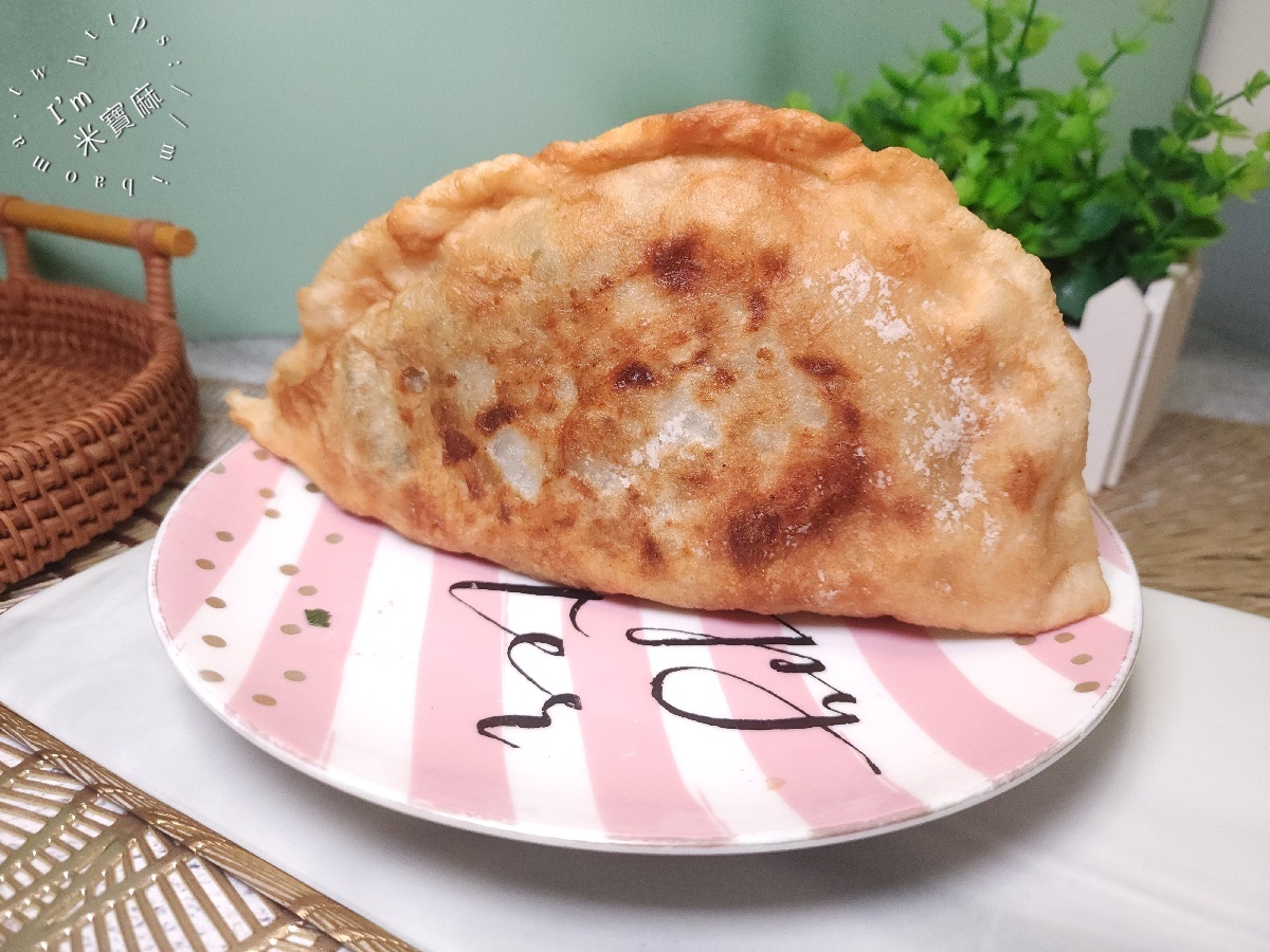 吳記北平餡餅專賣店｜新莊美食，爆汁豬牛肉餡餅、紅豆煎餅銷魂必吃！皮薄餡多在地人狂推！