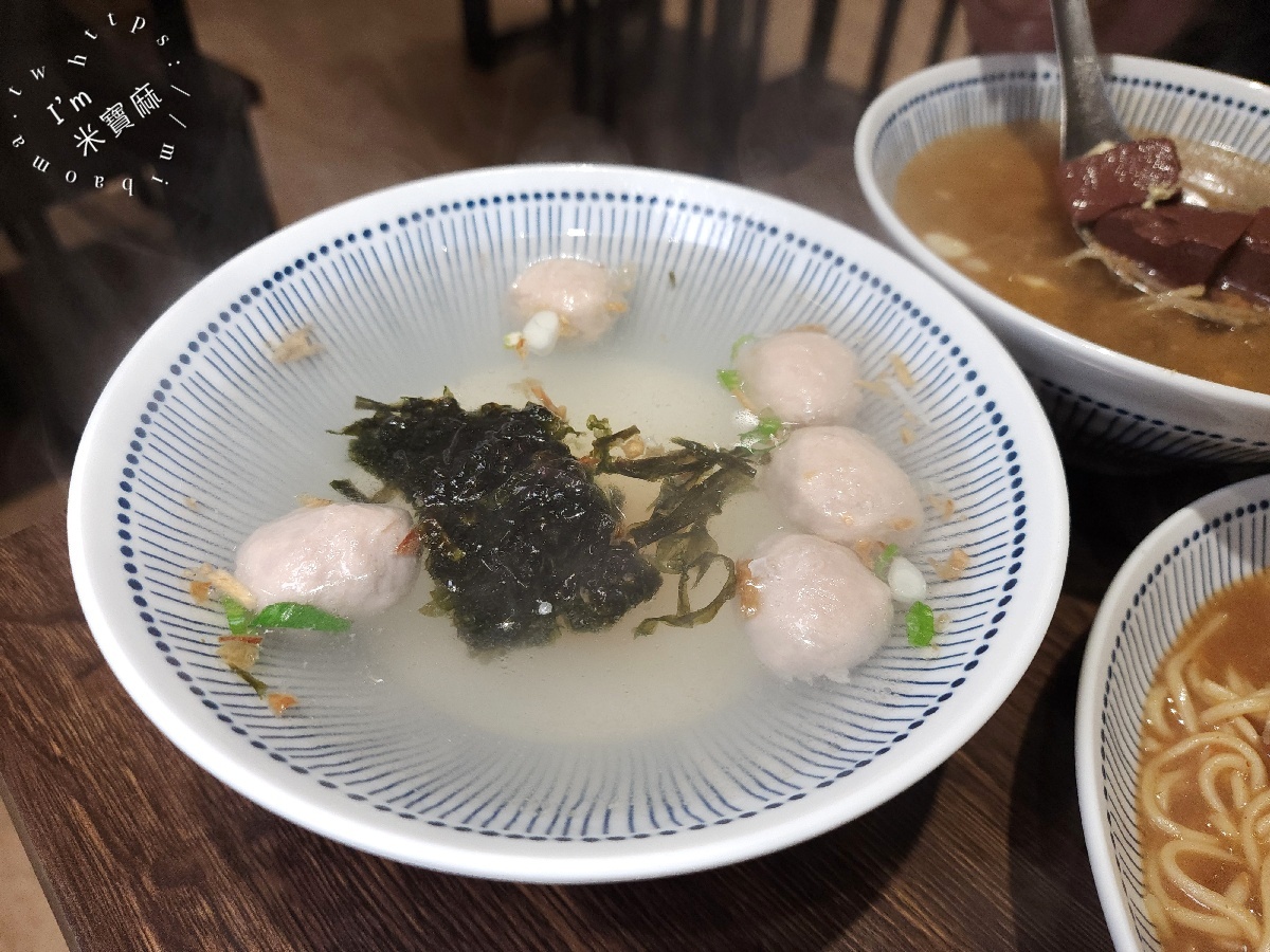 飛記炒飯之王｜板橋民權路人氣美食：粒粒分明炒飯、高CP值熱炒外帶首選！