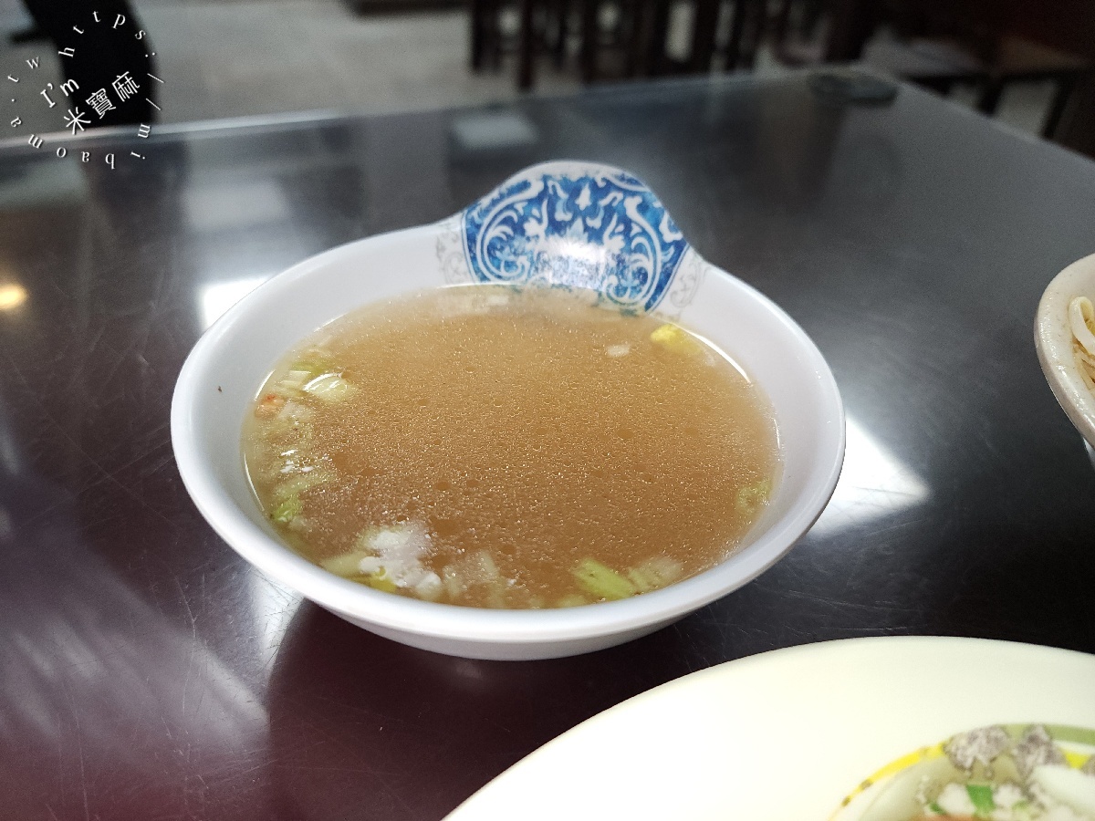 阿承阿翰黑輪攤｜中和光華街深夜食堂：暖心關東煮、古早味米糕，營業至凌晨的在地好滋味