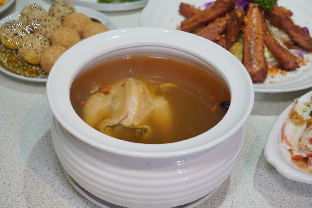 宸軒園粵菜海鮮 中興店|新店聚餐首選:道地粵菜海鮮、港點熱炒、KTV包廂一次滿足! 宸軒園粵菜海鮮 中興店|新店聚餐首選:道地粵菜海鮮、港點熱炒、KTV包廂一次滿足!