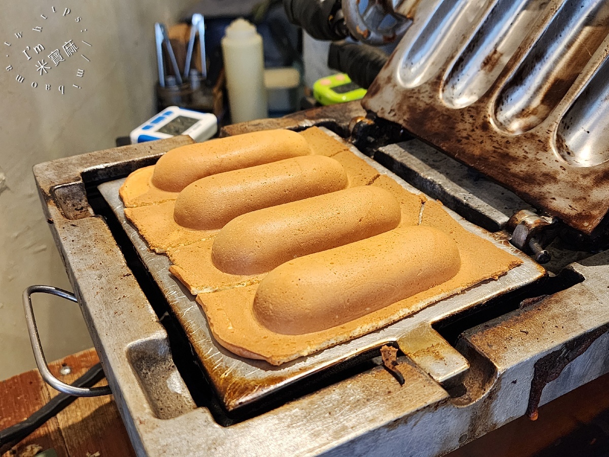 永和無名雞蛋糕｜捷運頂溪站排隊美食推薦：爆漿起司、酥脆原味，永和必吃下午茶！