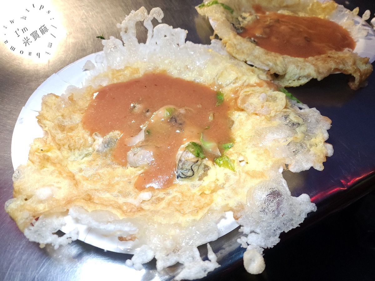 廣州街夜市脆皮蚵仔煎｜萬華美食老字號：白鍾元、500碗激推必吃，龍山寺站人氣小吃！
