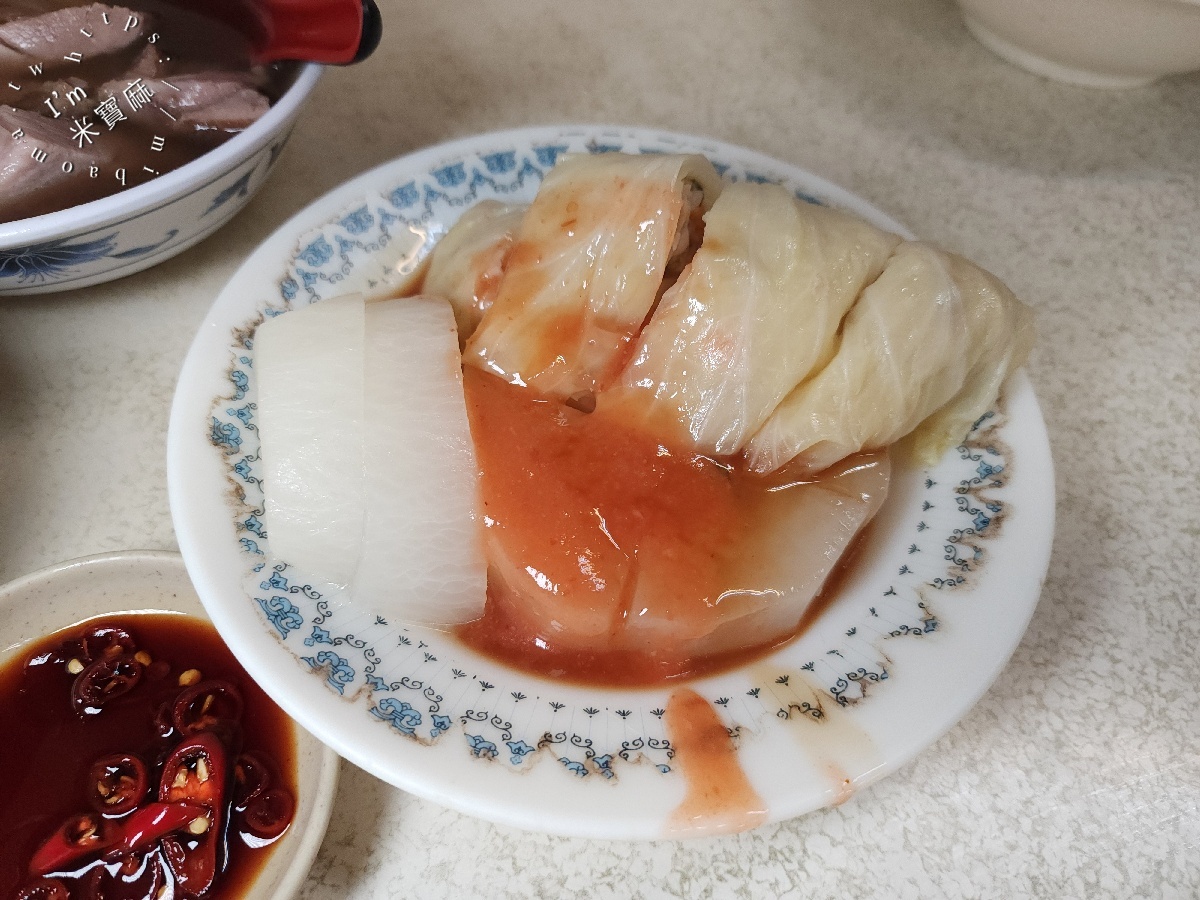 歸綏街當歸豬腳老店｜台北大同區40年排隊美食：甘醇湯頭豬腳Q彈