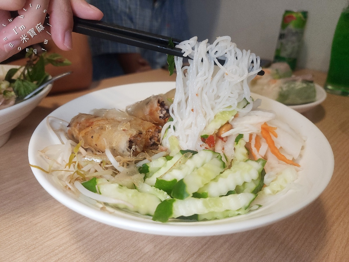 涵冰越南小館|永和美食,北越闆娘的道地家鄉味,四號公園越式料理必訪! 涵冰越南小館|永和美食,北越闆娘的道地家鄉味,四號公園越式料理必訪!