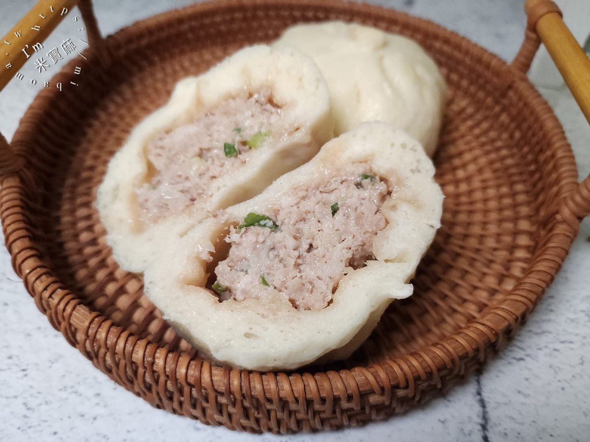老上海包子 萬大店｜萬華美食，老麵包子Q彈多汁！必吃麻辣肉包、鮮肉包，萬華小吃宵夜正餐好選擇