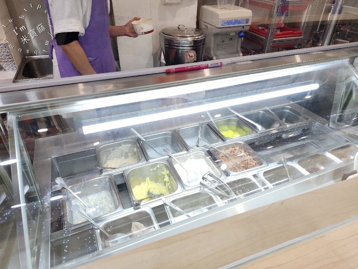 全香豆花 甜品專家｜板橋美食，40年老字號甜品專家，手工豆花、燒麻糬與沁涼甜湯推薦！