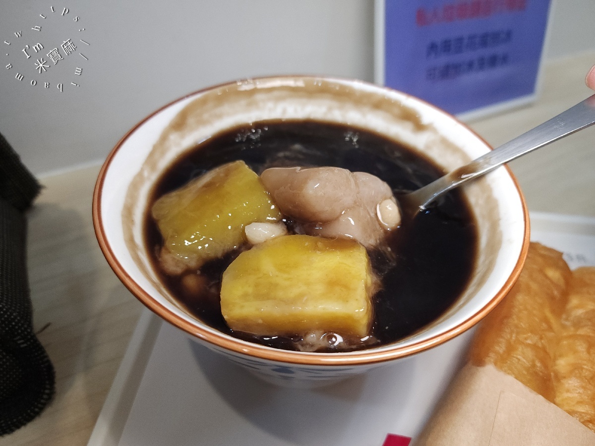 全香豆花 甜品專家｜板橋美食，40年老字號甜品專家，手工豆花、燒麻糬與沁涼甜湯推薦！