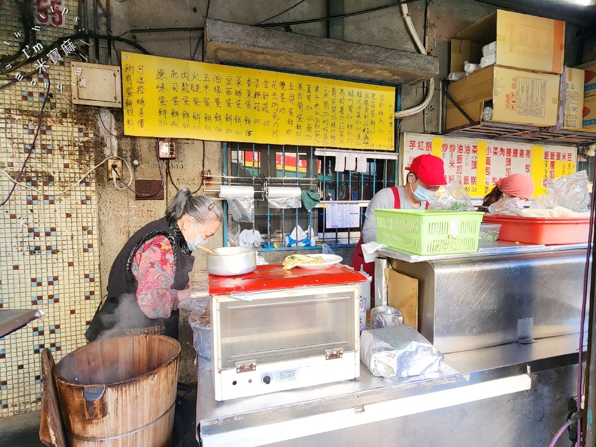 吳鳳路傳統豆漿店|板橋早餐,50種蛋餅選擇,你敢挑戰哪幾種? 吳鳳路傳統豆漿店|板橋早餐,50種蛋餅選擇,你敢挑戰哪幾種?