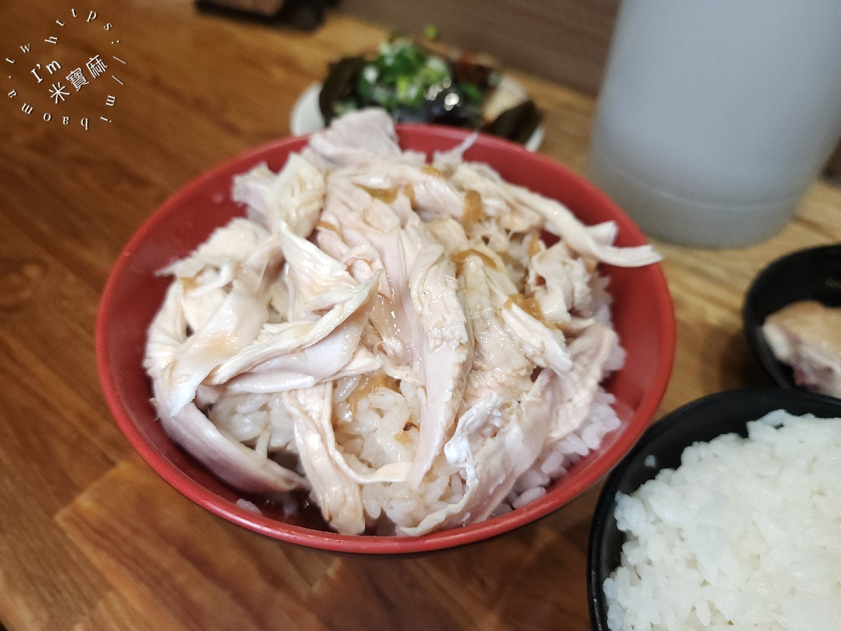 曉紅蔥臺式小吃專門｜永和頂溪排隊美食！必吃雞絲飯、銷魂白斬雞，古早味小吃這樣選！
