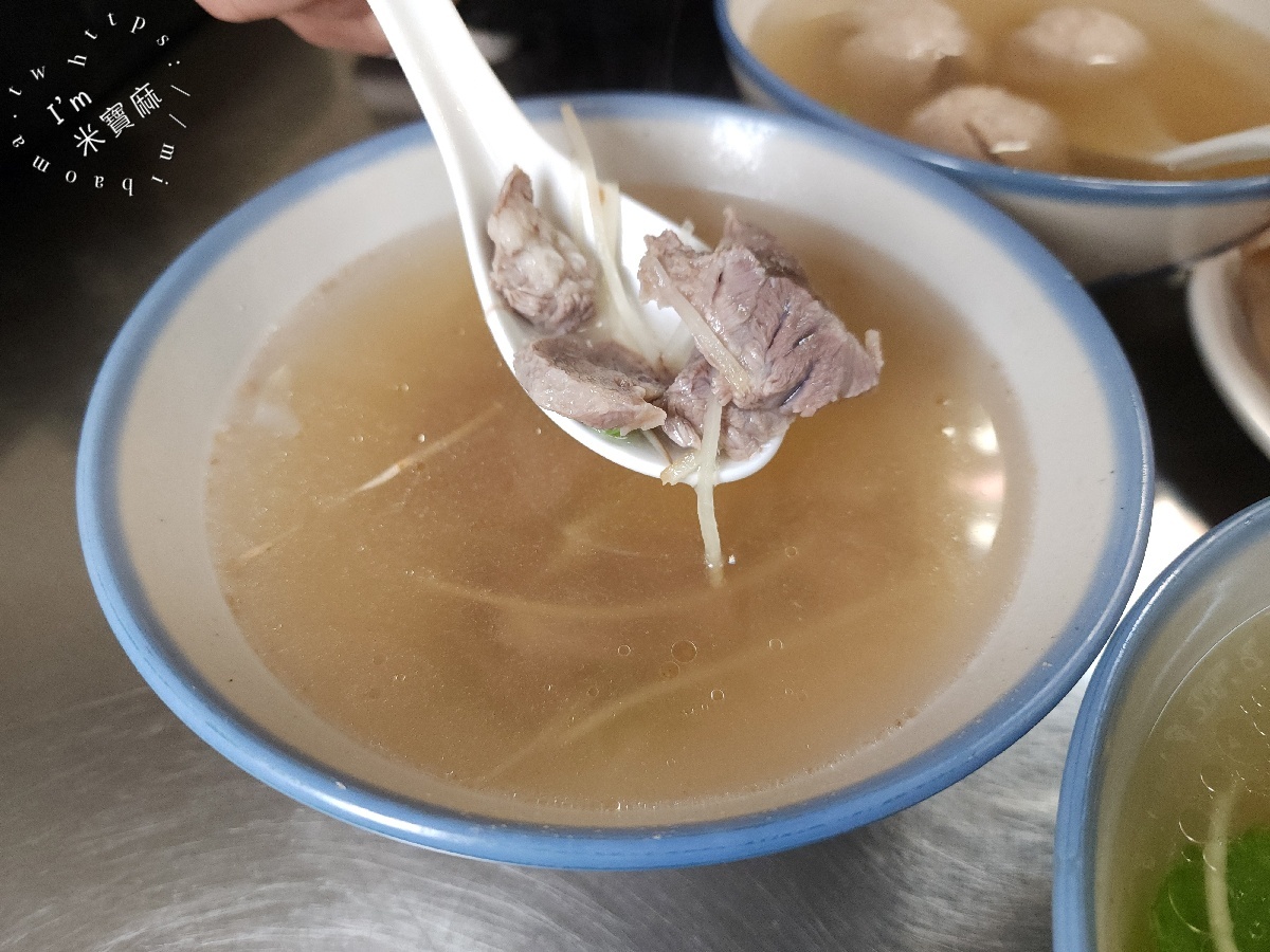 台發切仔麵｜台北美食，捷運大直站旁傳承三代古早味，必點煙燻玉米土雞！