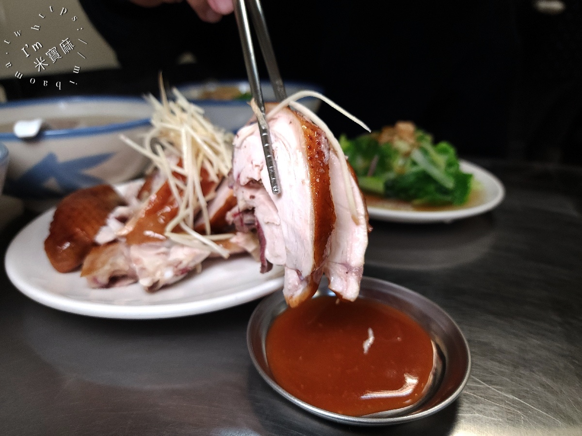 台發切仔麵｜台北美食，捷運大直站旁傳承三代古早味，必點煙燻玉米土雞！