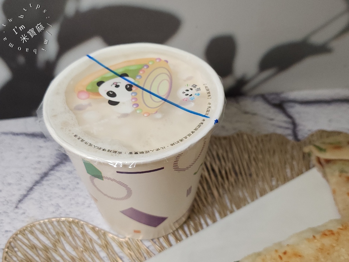 周家豆腐捲｜國父紀念館站光復市場必吃！500碗推薦的東北乾烙餅皮傳奇，清爽不油膩的家鄉味