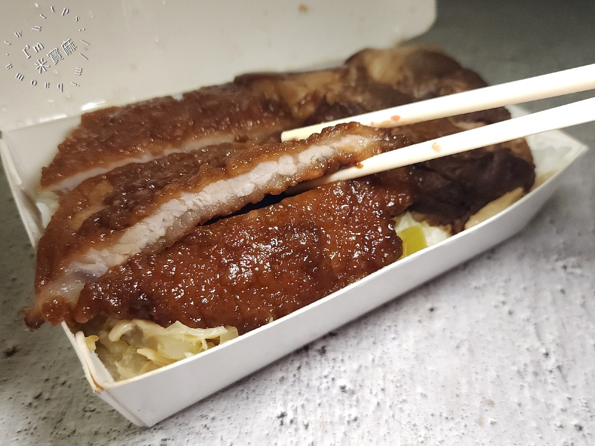 阿奕腿庫飯｜新莊美食，肉量爆擊的腿庫飯與多樣拼盤，肉控天堂報到！